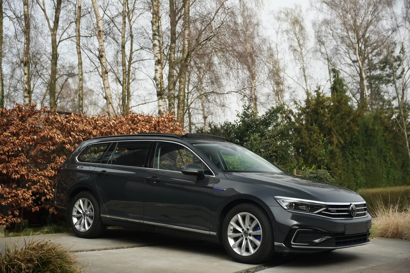Volkswagen Passat Variant GTE eHybrid Business FULL PANO/LED/VirtualDash Grijs - 2