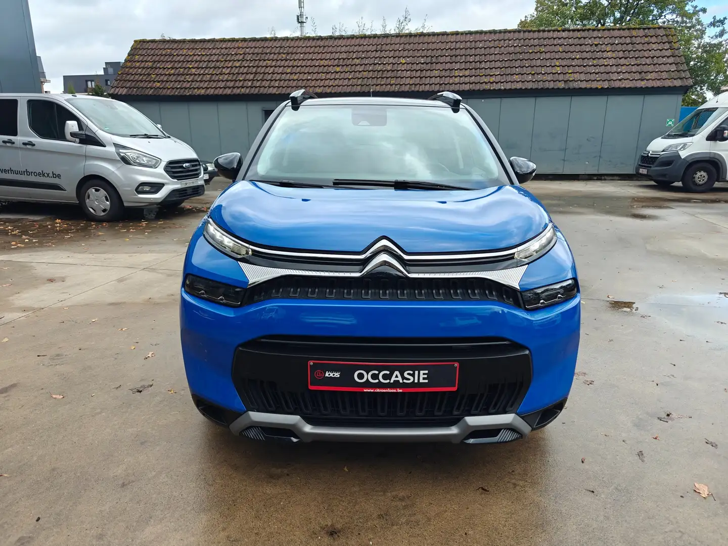 Citroen C3 Aircross 1.2 PureTech 130 EAT6 Shine - Automaat - Trekhaak Bleu - 2