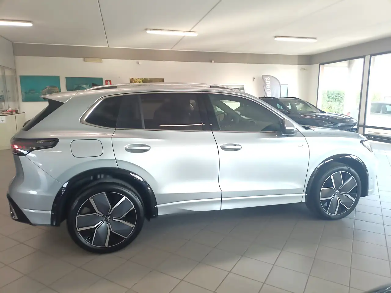 Volkswagen Tiguan Tiguan 1.5 etsi R-Line 150cv dsg 4