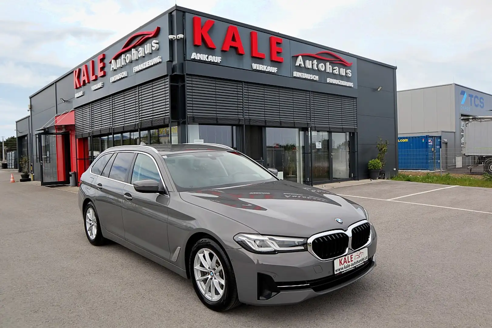 BMW 520 d 48 V Touring Aut.*1.Besitz*LED*Leder/Sport*Navi* Grau - 1