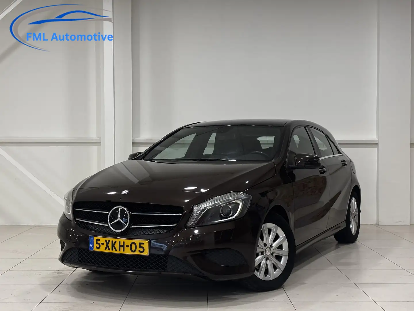 Mercedes-Benz A 180 Ambition Comfort | Panorama dak | Navigatie | Braun - 1