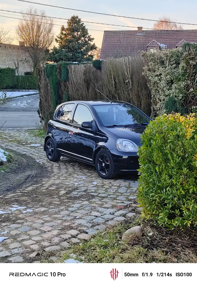 Toyota Yaris 1.3i Linea Sol A, foto 10