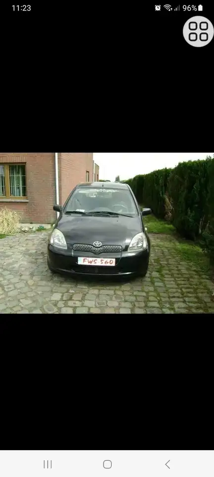 Toyota Yaris 1.3i Linea Sol A, foto 2