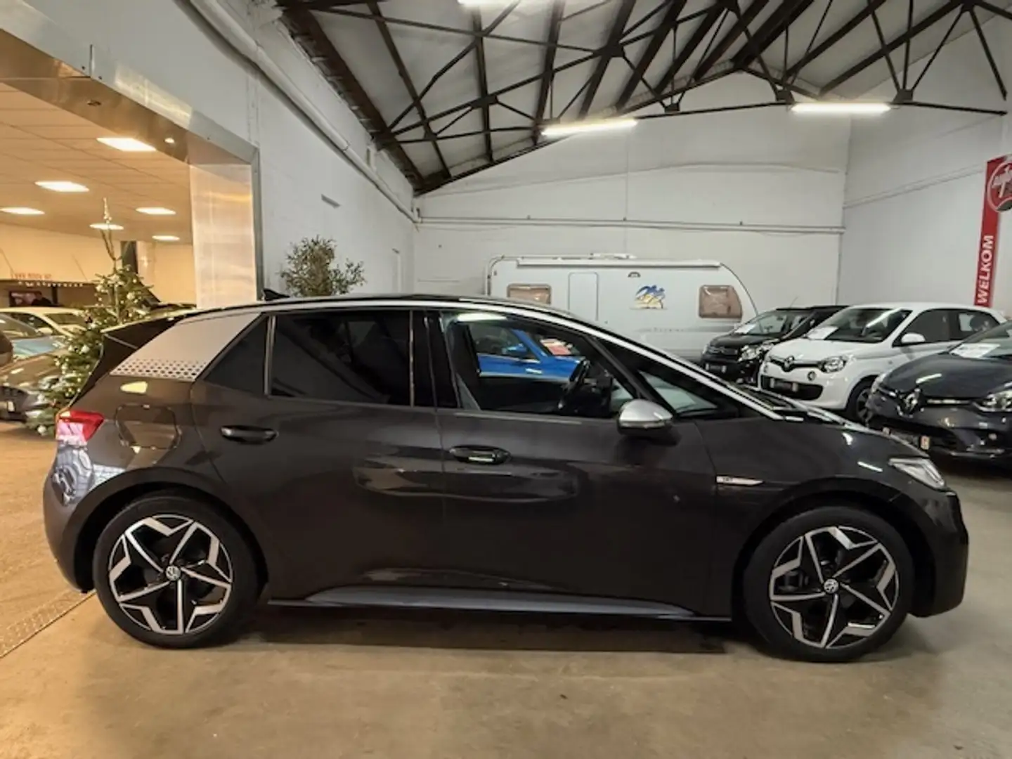 Volkswagen ID.3 First Plus 58 kWh Grau - 2