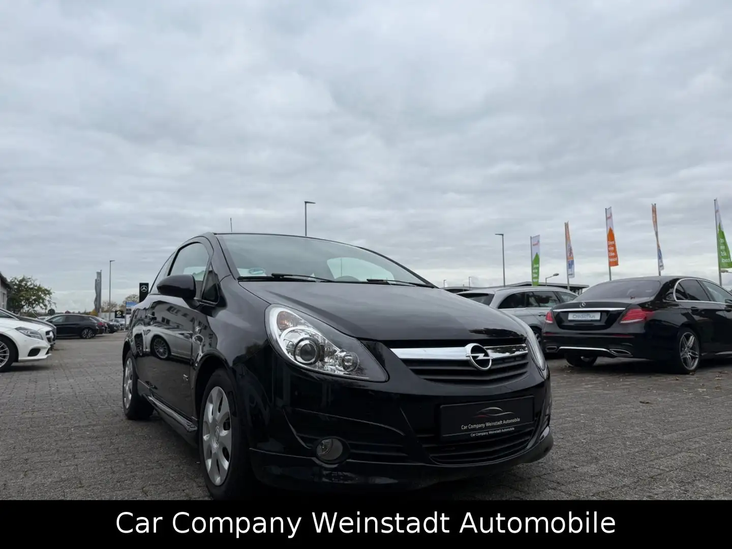 Opel Corsa D Edition OPC-Line Noir - 1