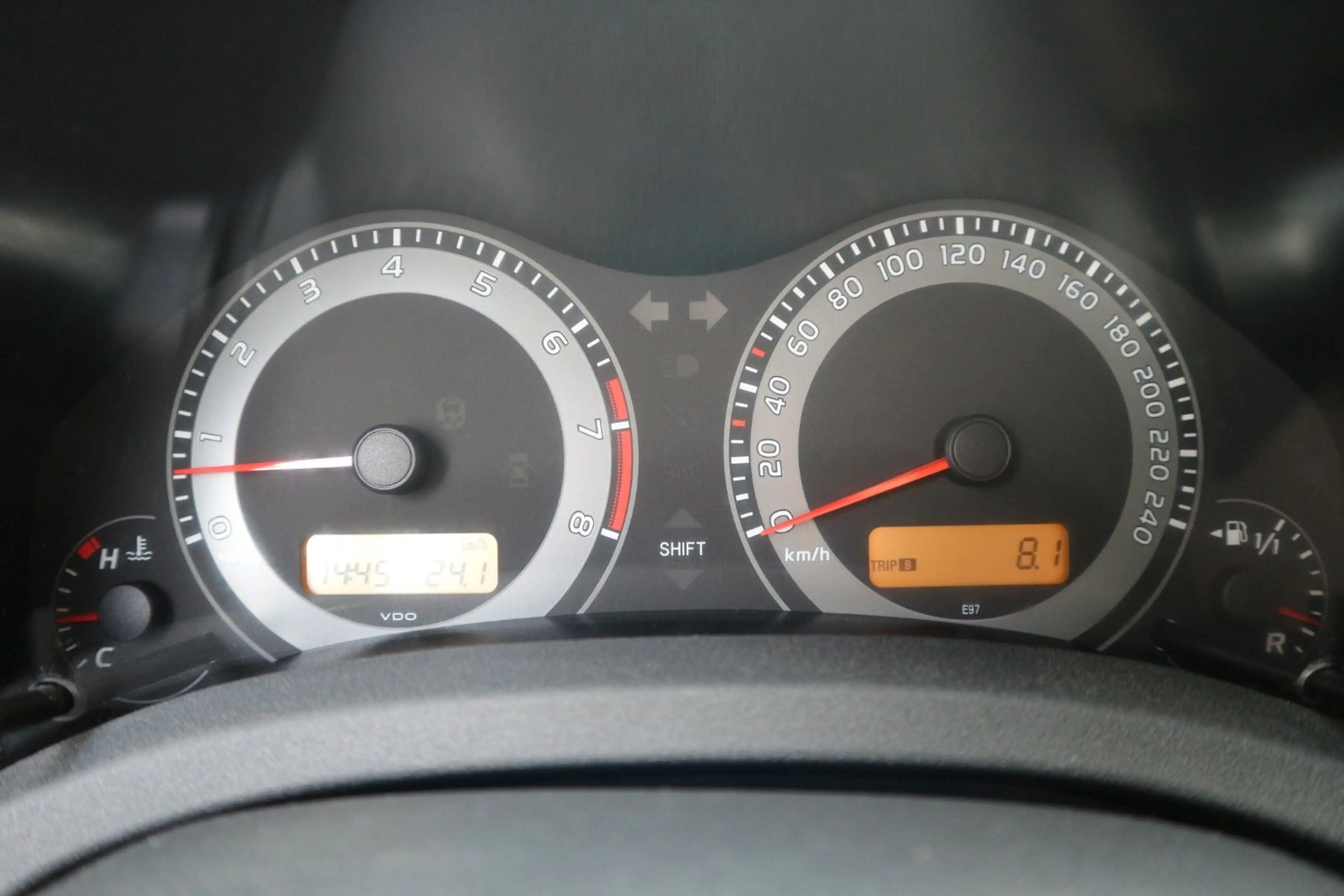 Toyota Auris Edition *1.HAND|TEMPO|PDC|KLIMA|AHK* — photo 15