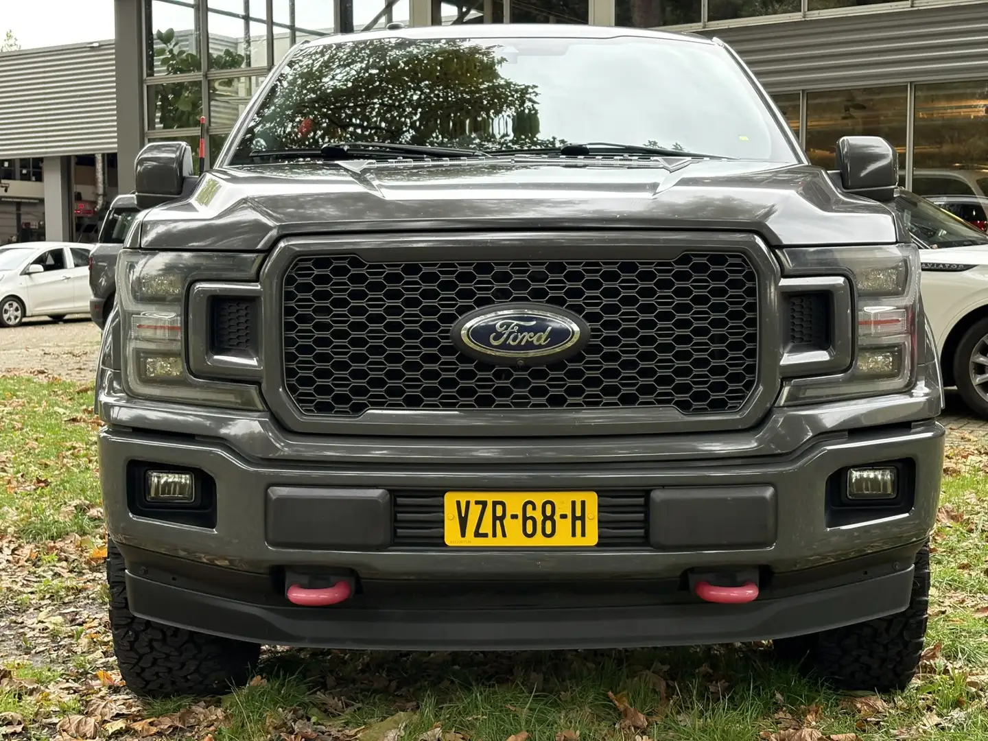 Ford F 150 5.0 V8 Lariat FX4 Gris - 2
