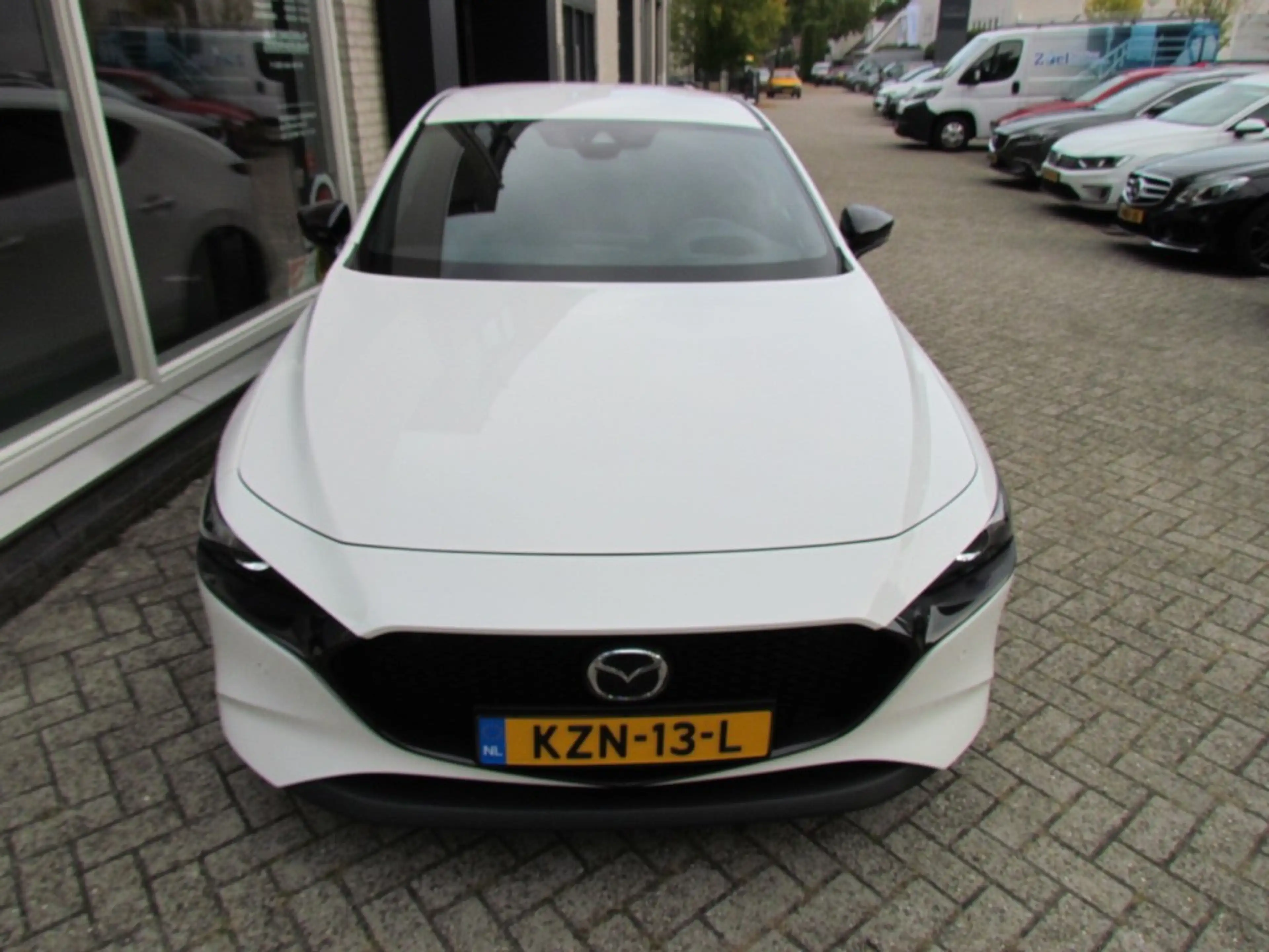 Mazda 3 2.0 E-Skyactiv-G 122pk HB5 6AT Homura — photo 3