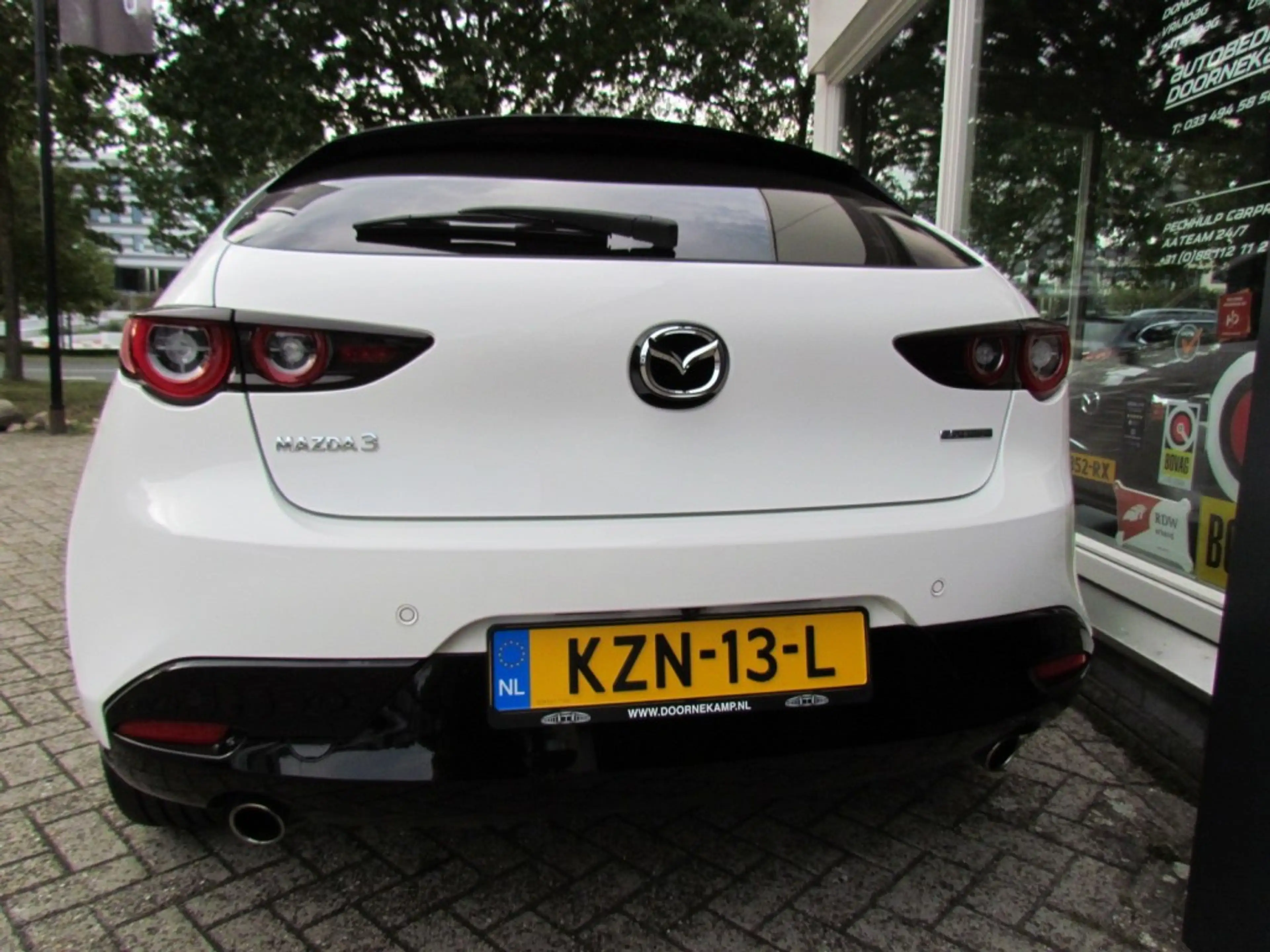 Mazda 3 2.0 E-Skyactiv-G 122pk HB5 6AT Homura — photo 7