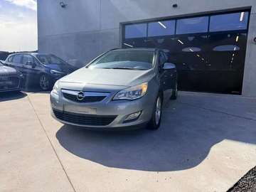 Sports Tourer 1.3 CDTi *CRUISE-BLUETOOTH-PARKING*