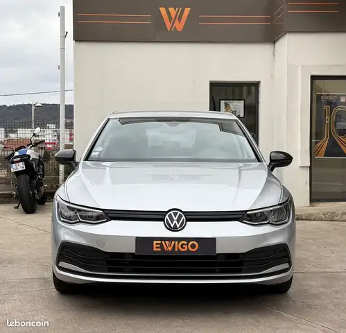 Volkswagen Golf view 6