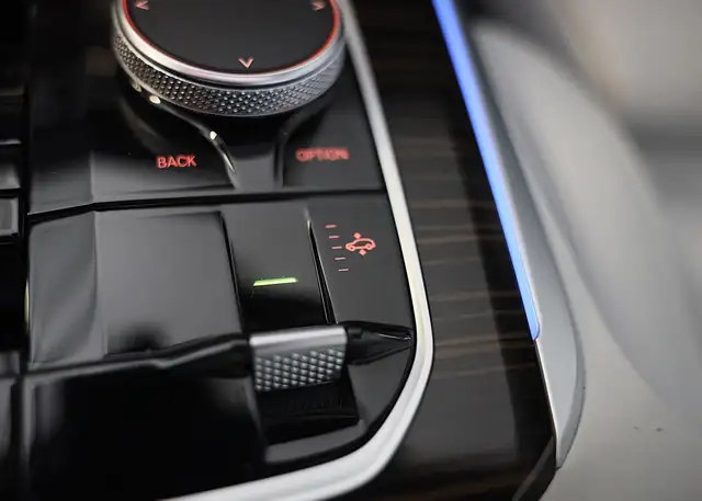 BMW X5 view 17