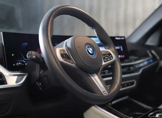 BMW X5 view 15