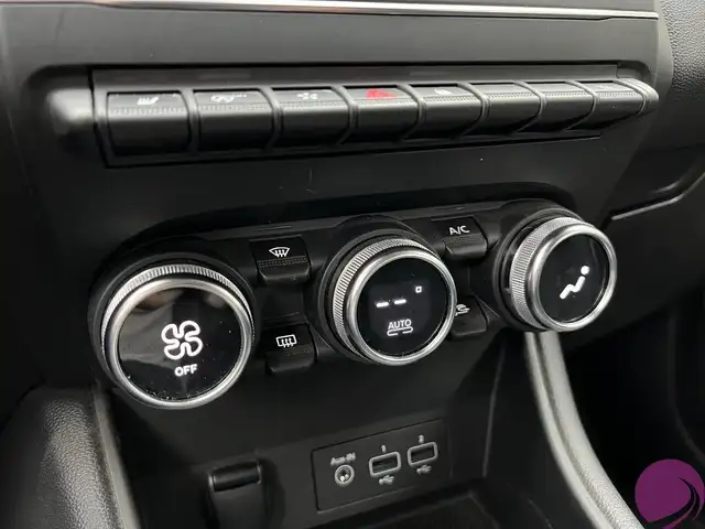 Renault Captur view 14