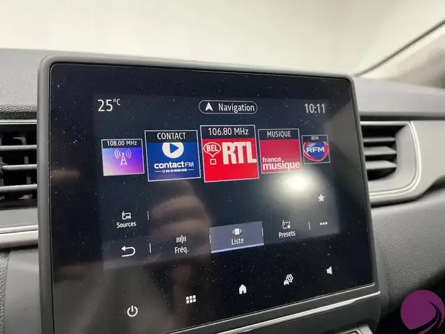 Renault Captur view 18