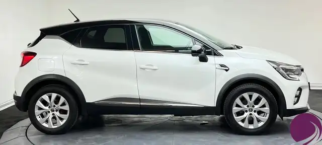 Renault Captur view 4