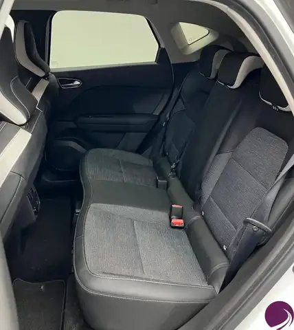 Renault Captur view 9