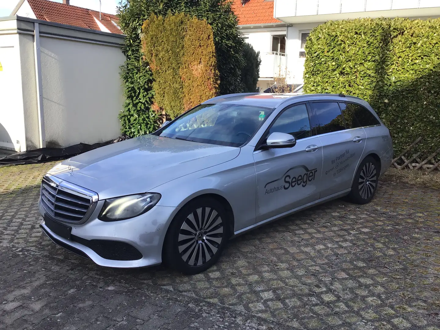 Mercedes-Benz E 220 E 220 d Taxi Paket Kindersitze 1. Hand NAV… Grau - 1