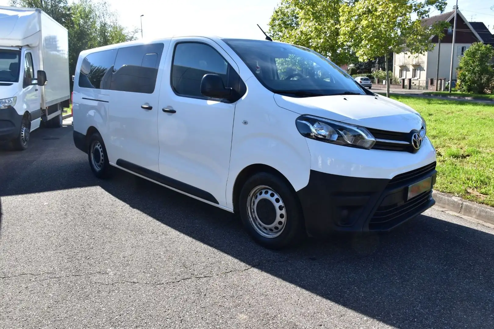 Toyota Proace COMBI LONG 9 PLACES 120 D-4D DYNAMIC Blanc - 1