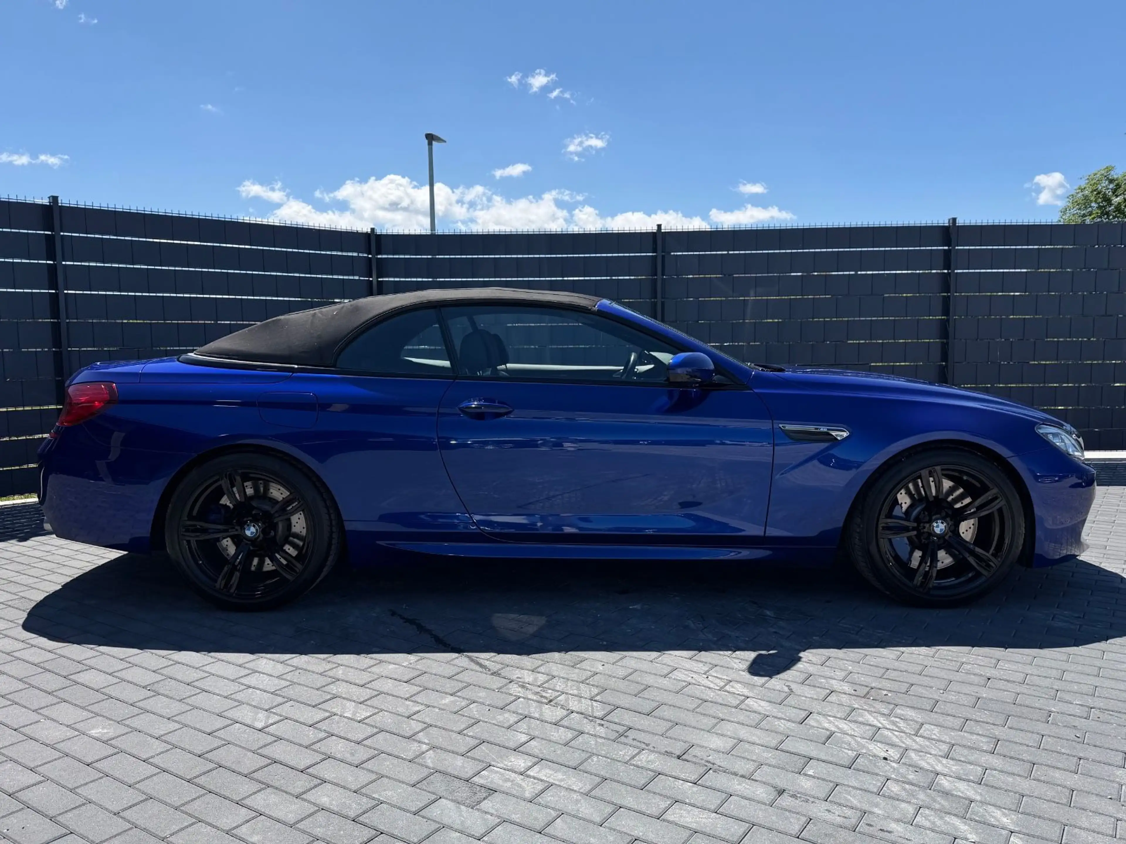 BMW M6 Cabrio*CAM*LED*NAVI-PROF*HUD*MEMORY*B&O* — photo 8