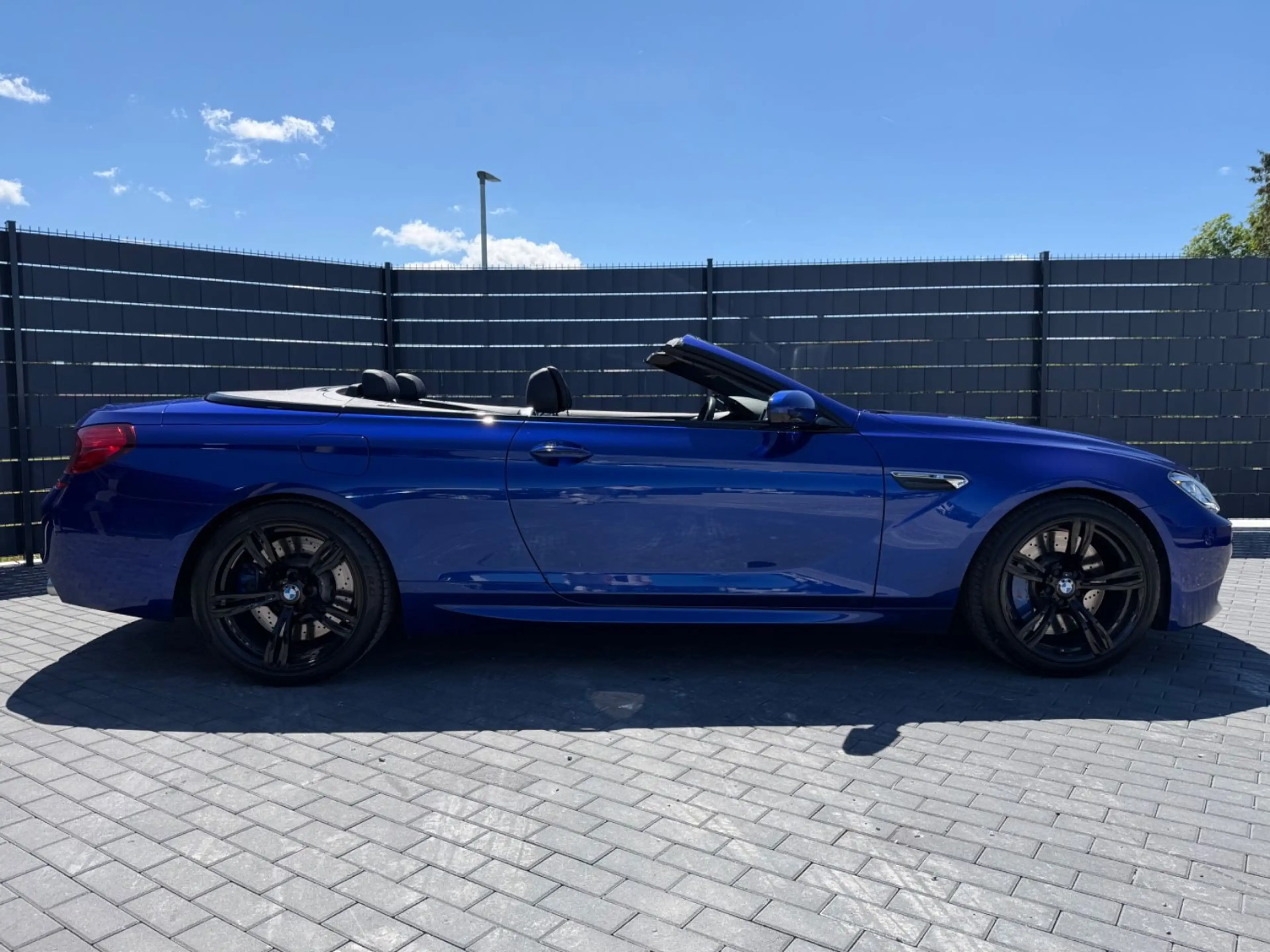 BMW M6 Cabrio*CAM*LED*NAVI-PROF*HUD*MEMORY*B&O* — photo 7