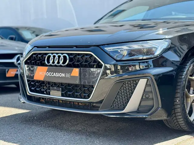 Audi A1 view 2