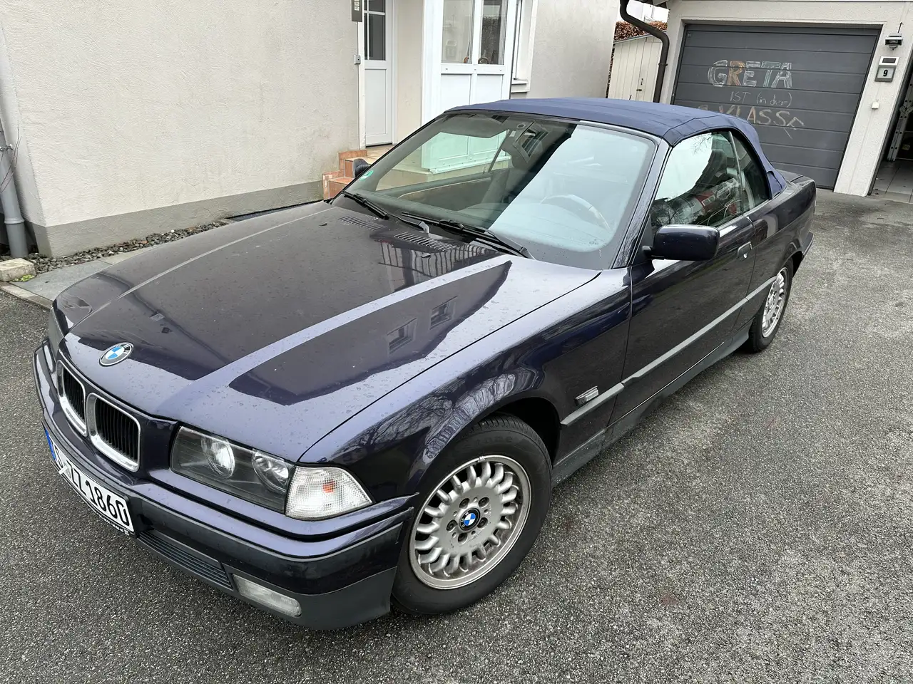 BMW 320i, foto 4