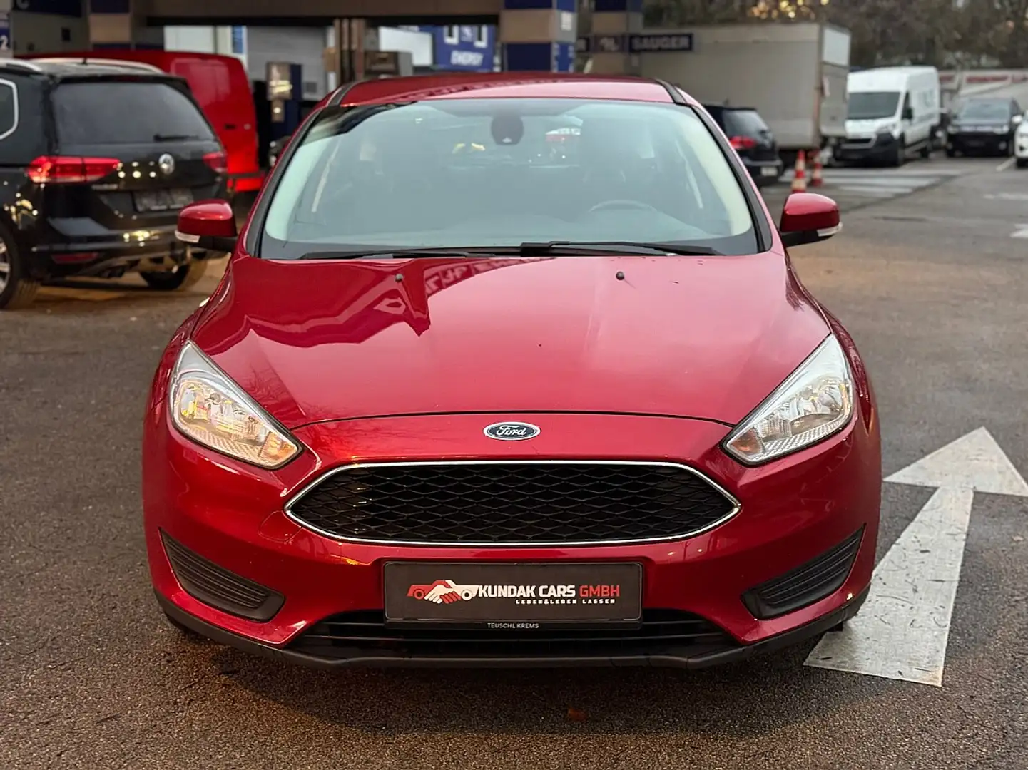 Ford Focus 1,0 EcoBoost Trend Rot - 2