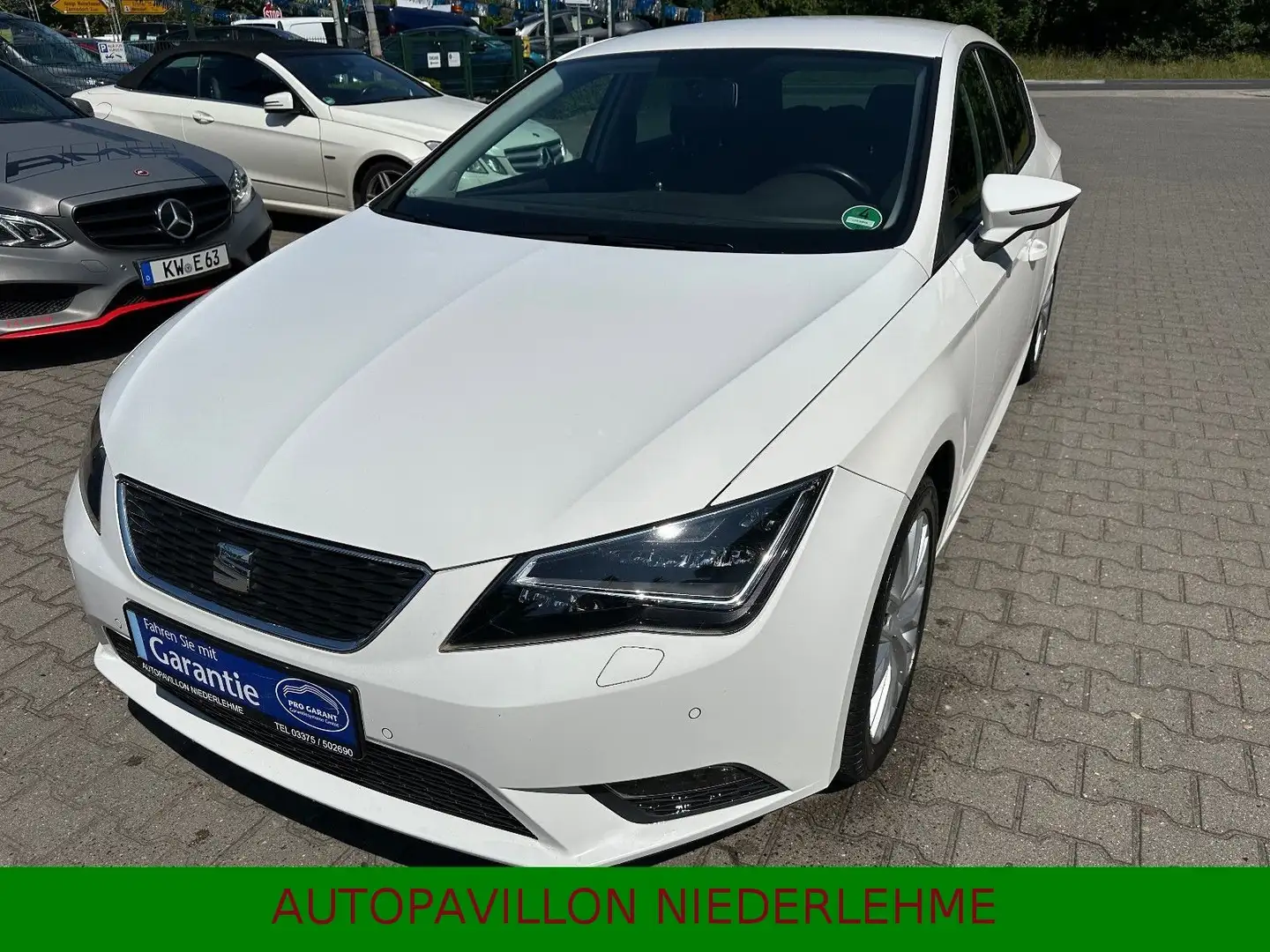SEAT Leon 1.2 Style*Klima*LED*TLeder*Alu*PDC*8xFelgen Weiß - 2