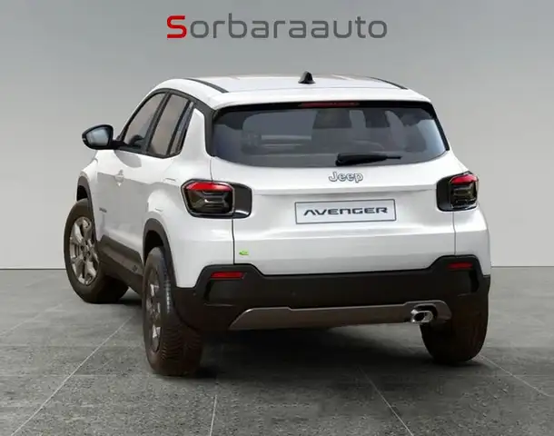 Jeep Avenger view 2