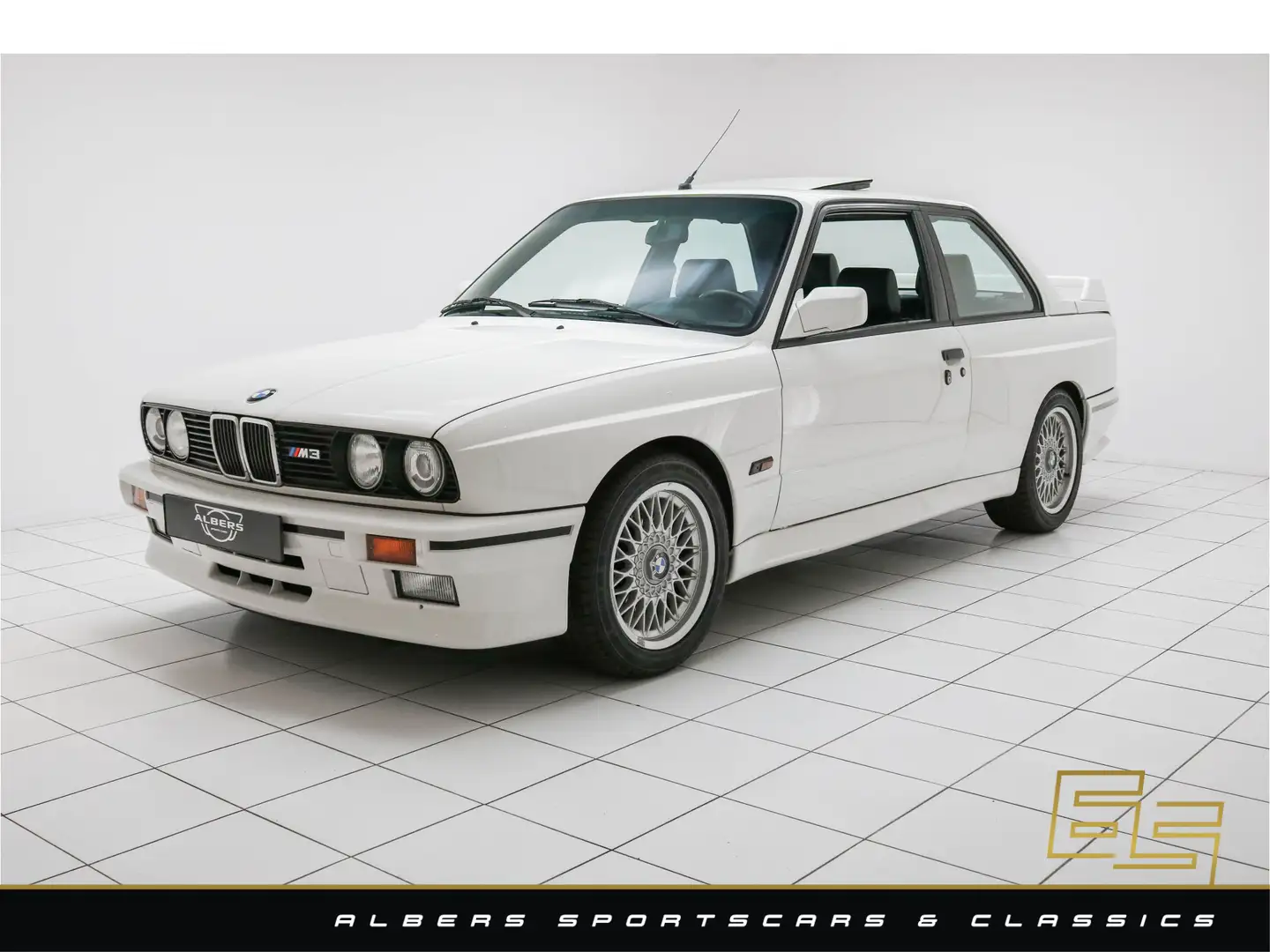 BMW M3 E30 * Great condition * AlpinWeiss II * Sunroof * Weiß - 1