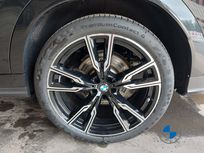 BMW X6 xDrive40d M Sport 22" AHK Pano Massage H/K — photo 9