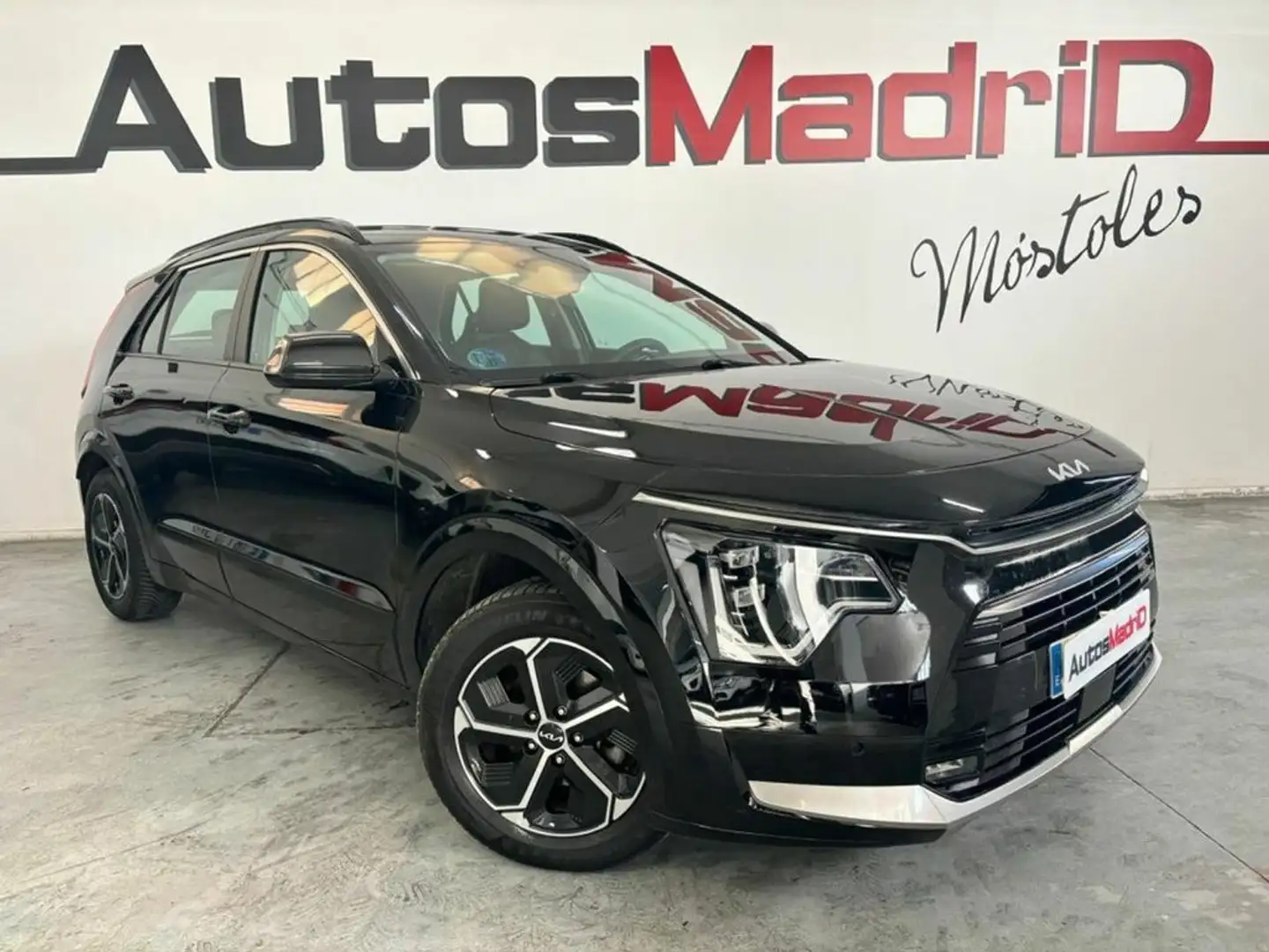 Kia Niro 1.6 GDi HEV 104kW (141CV) Drive Negro - 1