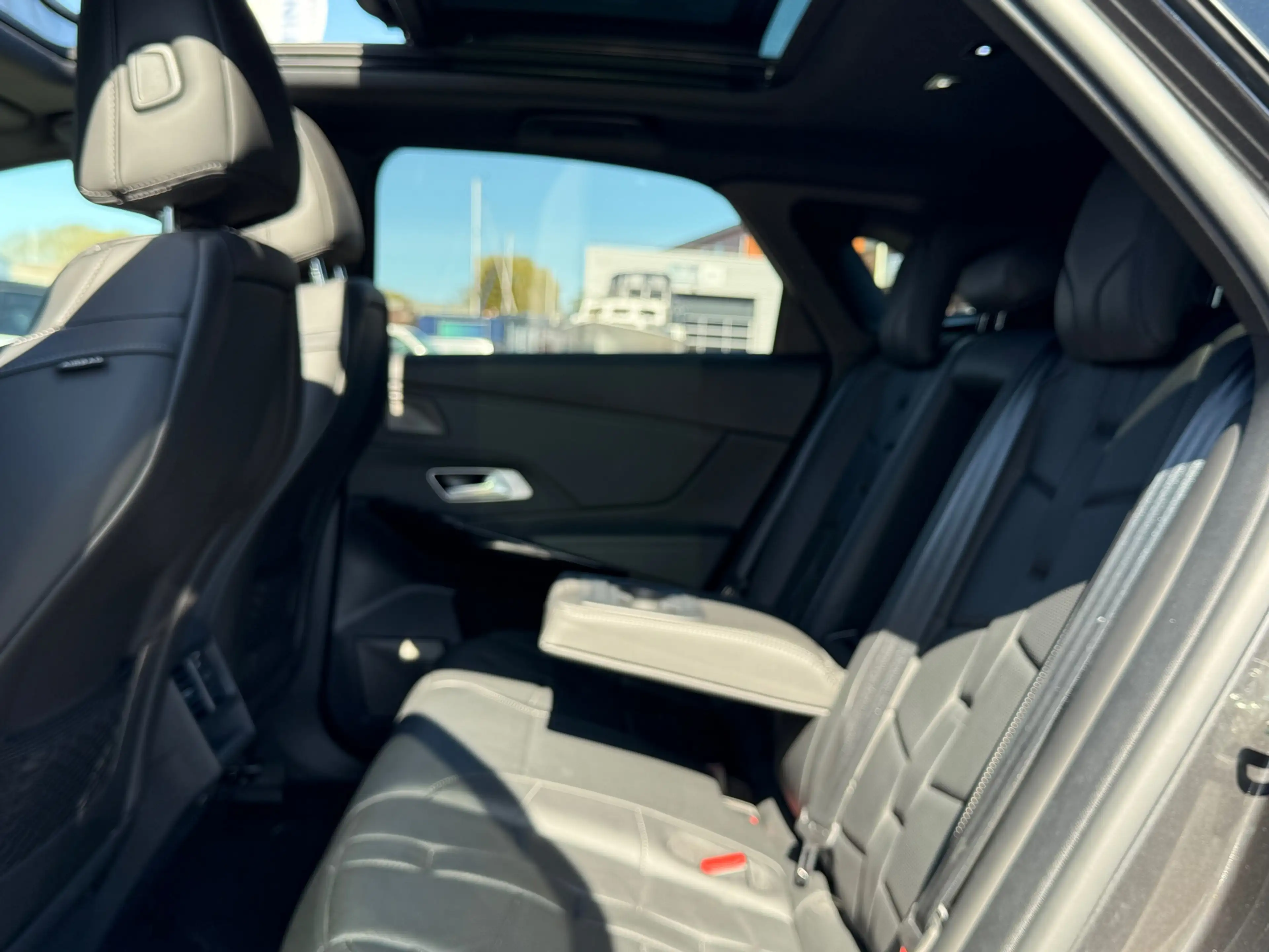DS Automobiles DS 7 1.6 PHEV 300 4x4 ETOILE SCHUIFDAK VOLLEER NIGHT VI — photo 6