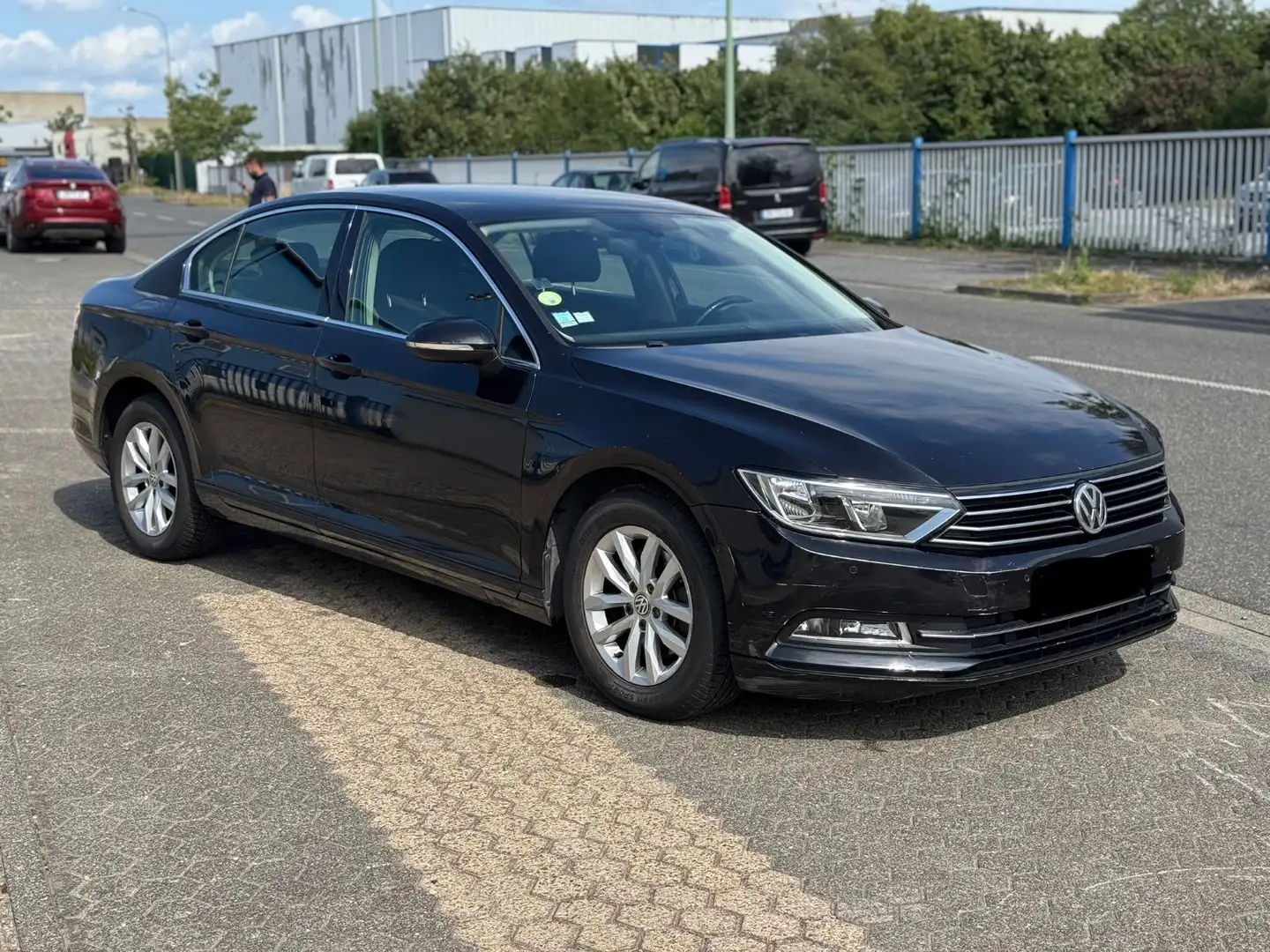 Volkswagen Passat Lim. Comfortline BMT/Start-Stopp Negro - 2