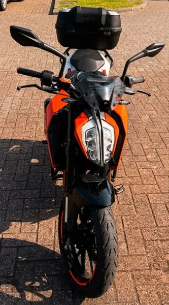 KTM 125 DUKE - foto 3