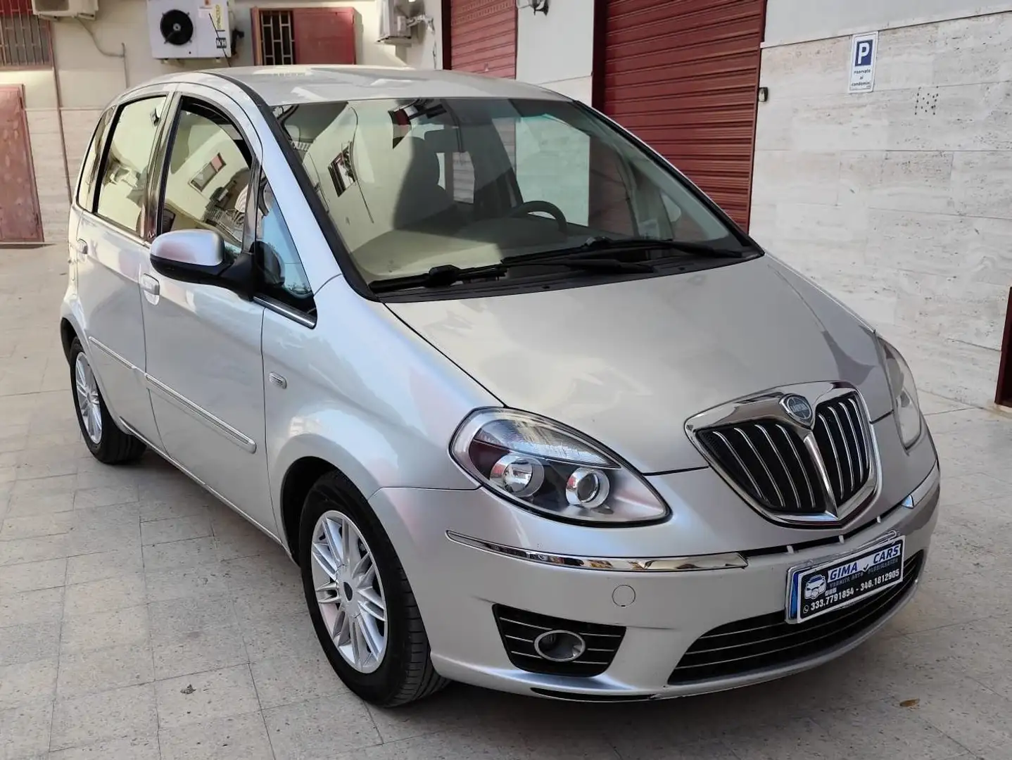 Lancia MUSA Musa 1.6 mjt Poltrona Frau 120cv dpf Argento - 1