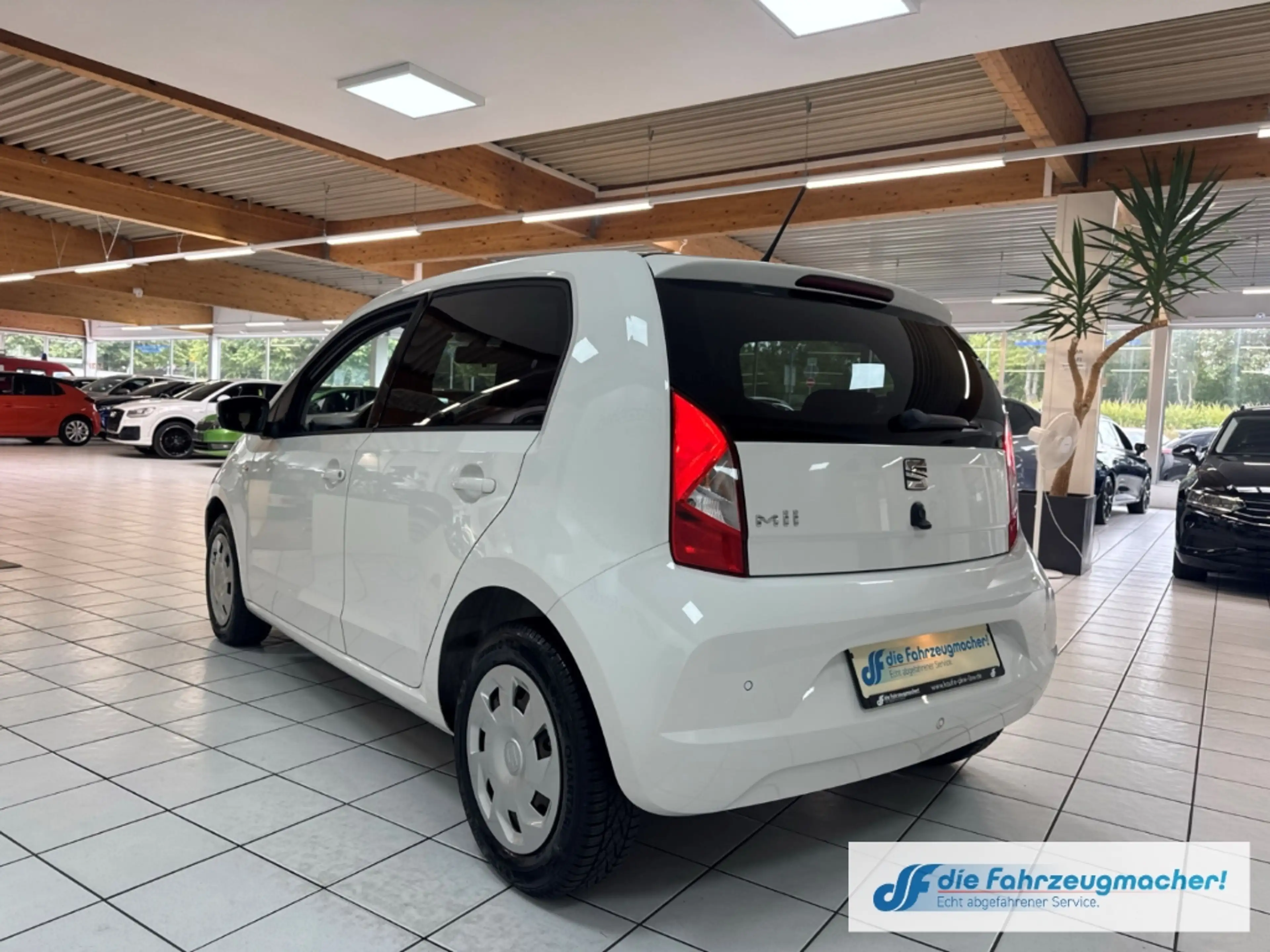 SEAT Mii Style 1.0 Soundsystem SHZ Berganfahrass. Winterpak — photo 3