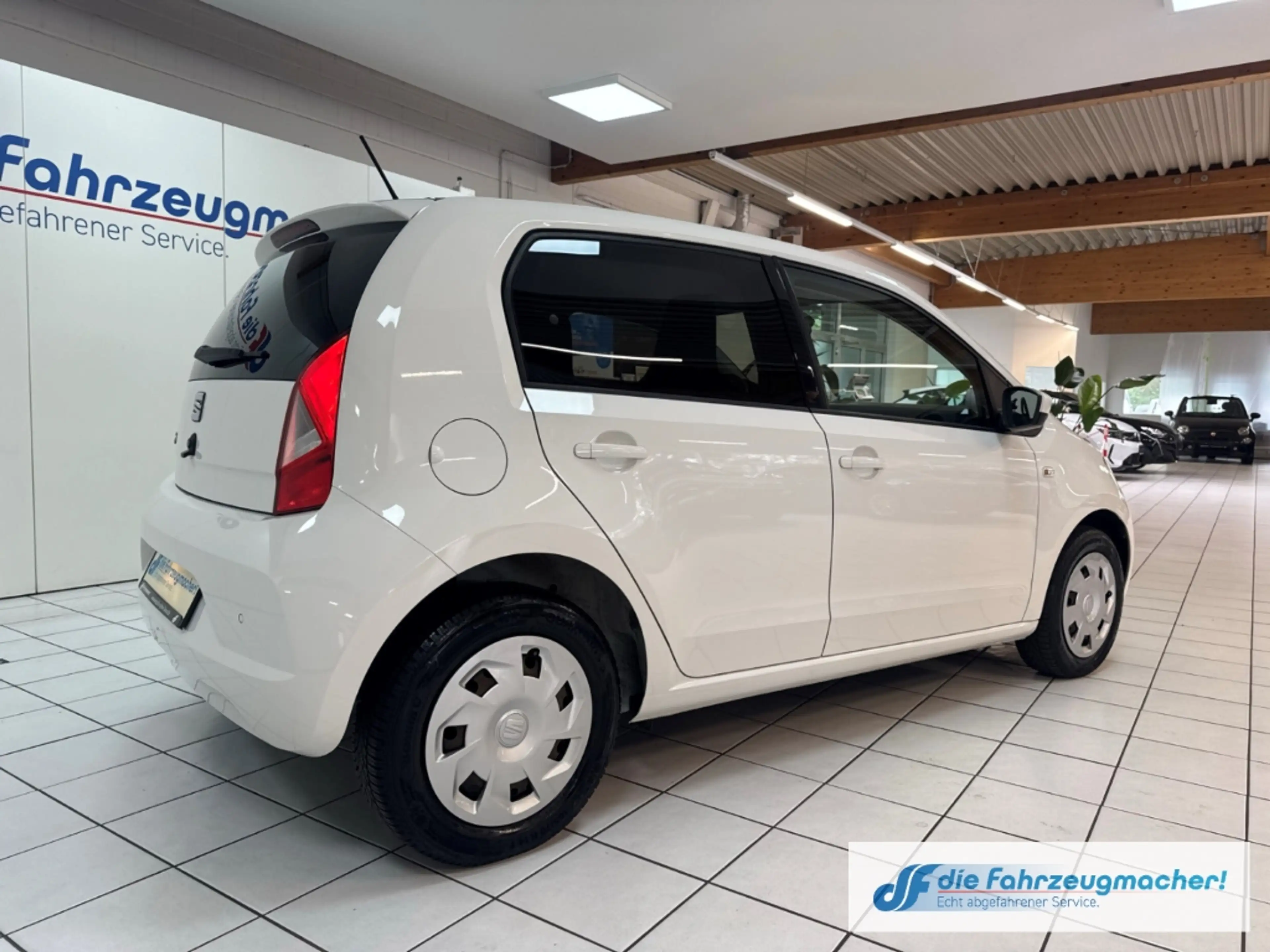 SEAT Mii Style 1.0 Soundsystem SHZ Berganfahrass. Winterpak — photo 4