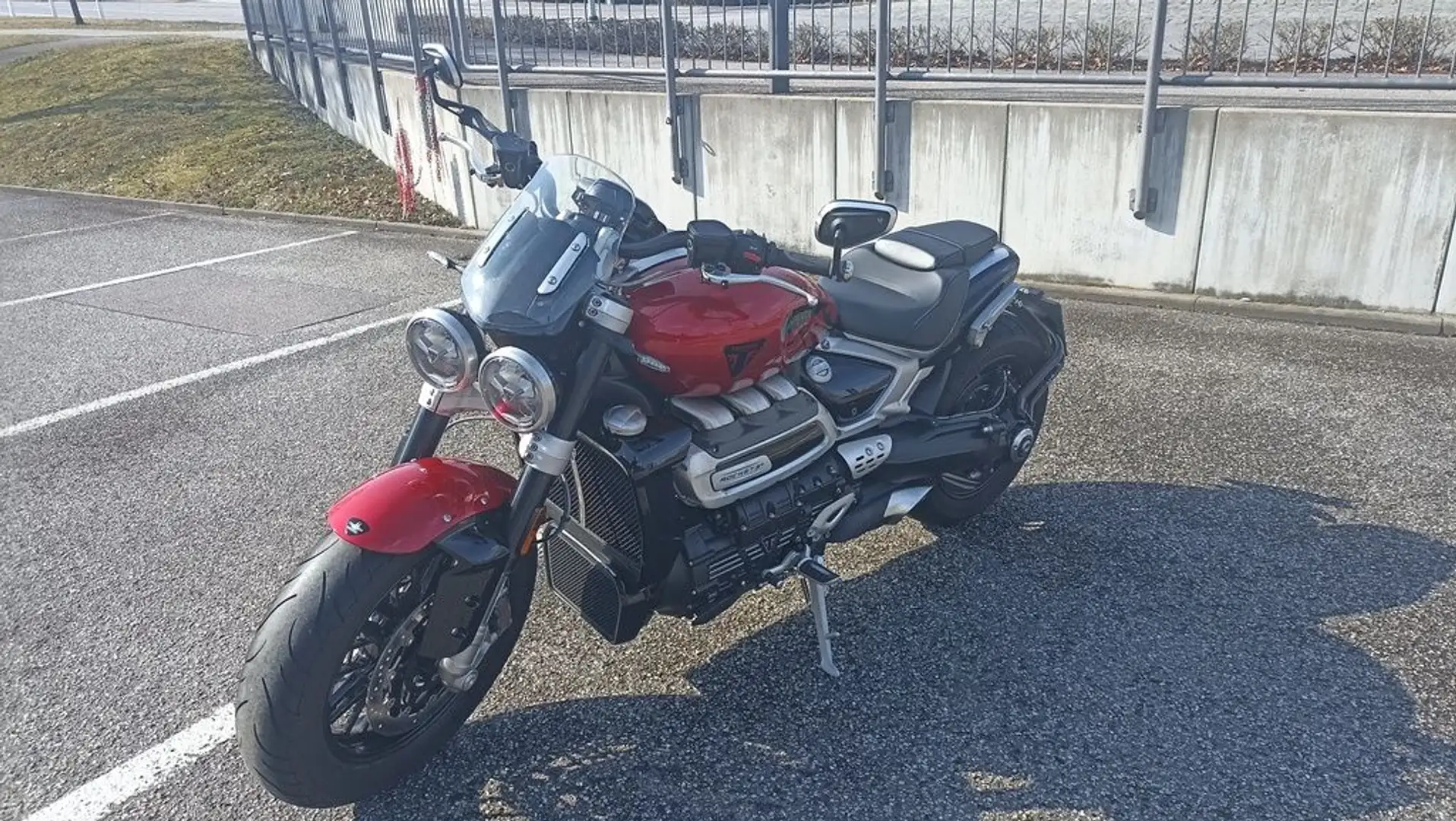 Triumph Rocket 3 R 221 aus 1. Hand + viel Zubehör Negro - 1