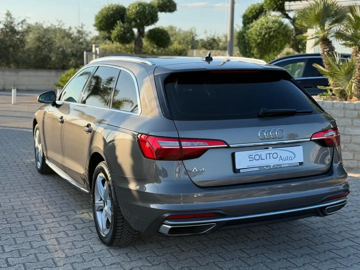 Audi A4 Avant 35 2.0 tdi mhev Advanced 163cv s-tronic Grigio - 2