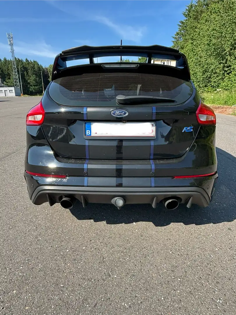 Ford Focus RS Ecoboost 2.3 Schwarz - 2
