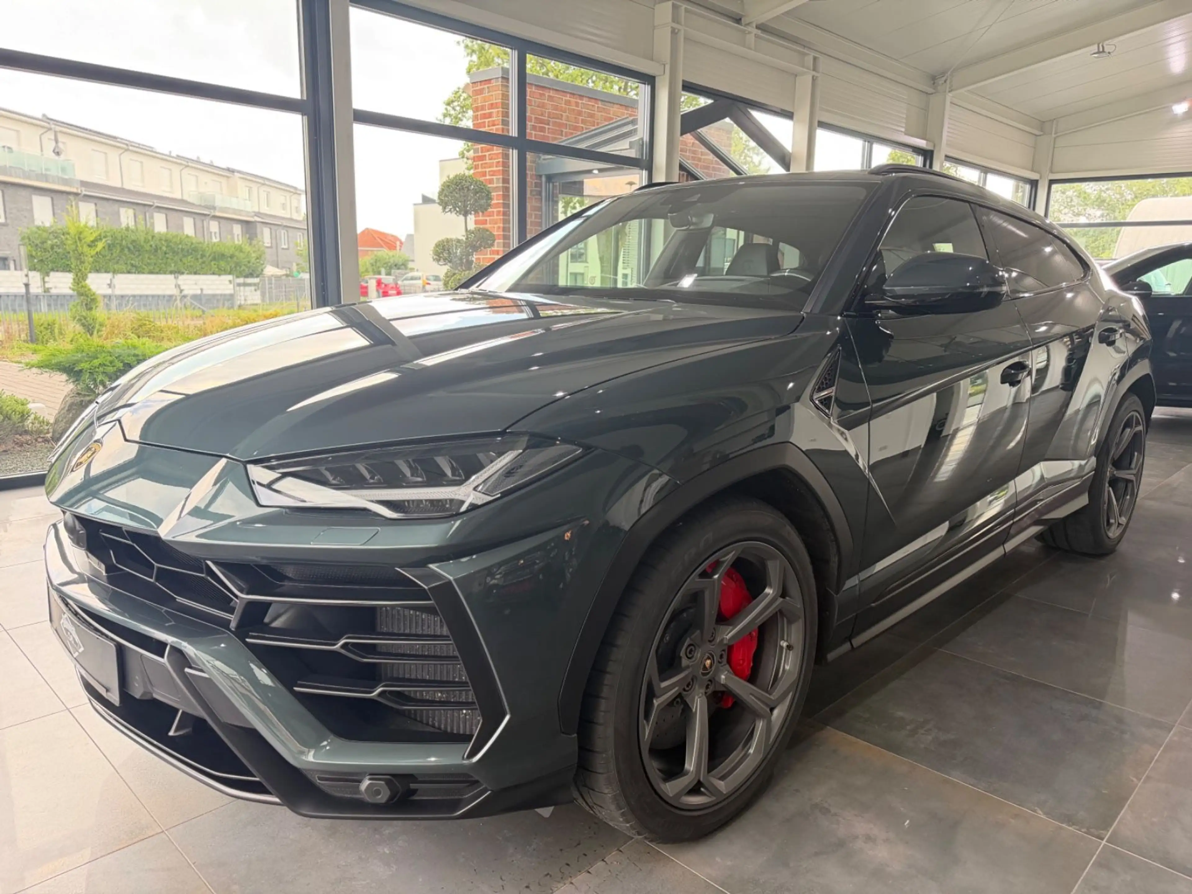 Lamborghini Urus 4.0  /B&O 3D/AHK/Pano/Alcantara/Sonderlack — photo 5