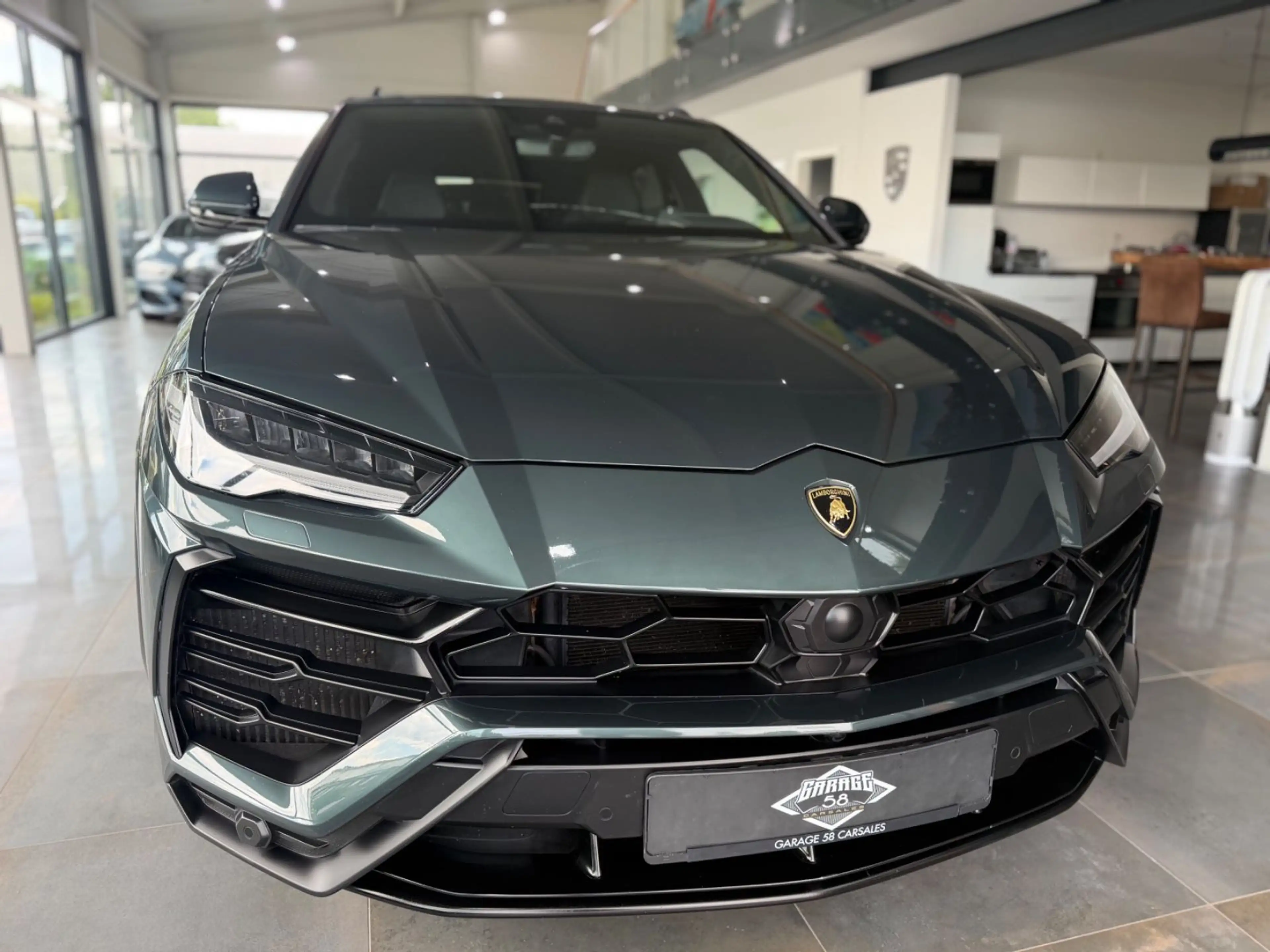 Lamborghini Urus 4.0  /B&O 3D/AHK/Pano/Alcantara/Sonderlack — photo 6