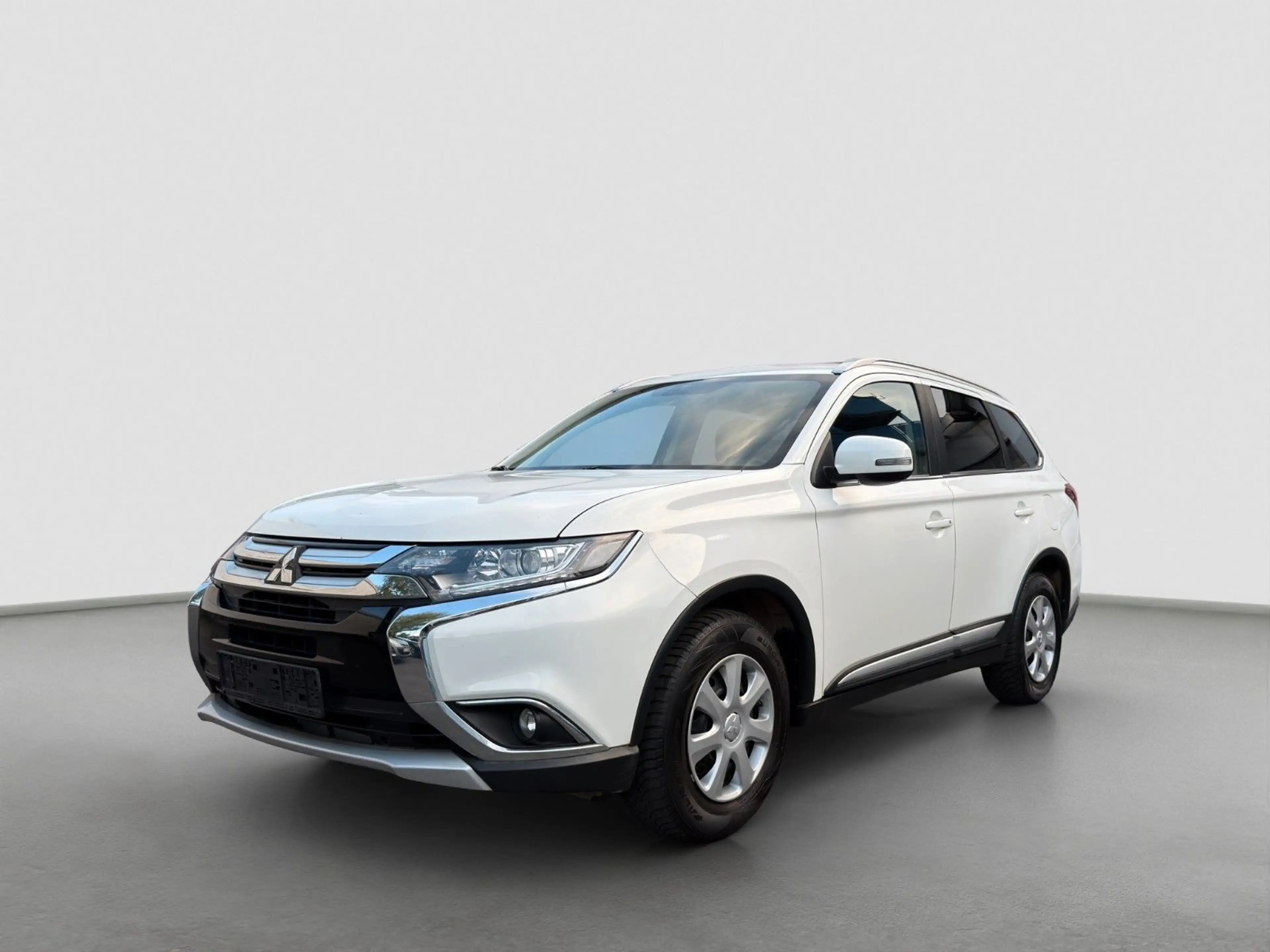 Mitsubishi Outlander Diamant Edition 2WD*Kamera*Temp*AC*SHZ