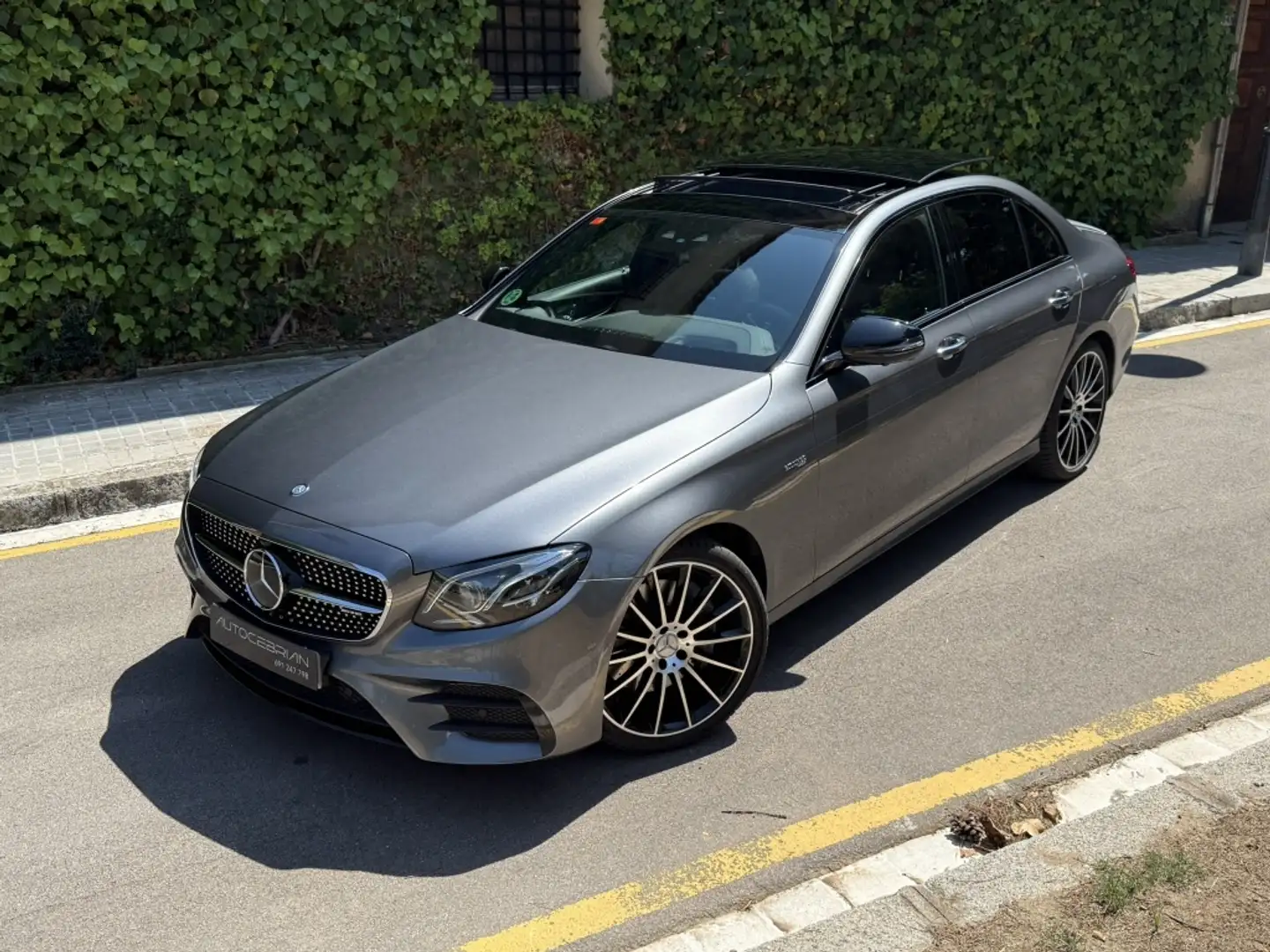 Mercedes-Benz E 43 AMG 4Matic 9G-Tronic Gris - 2