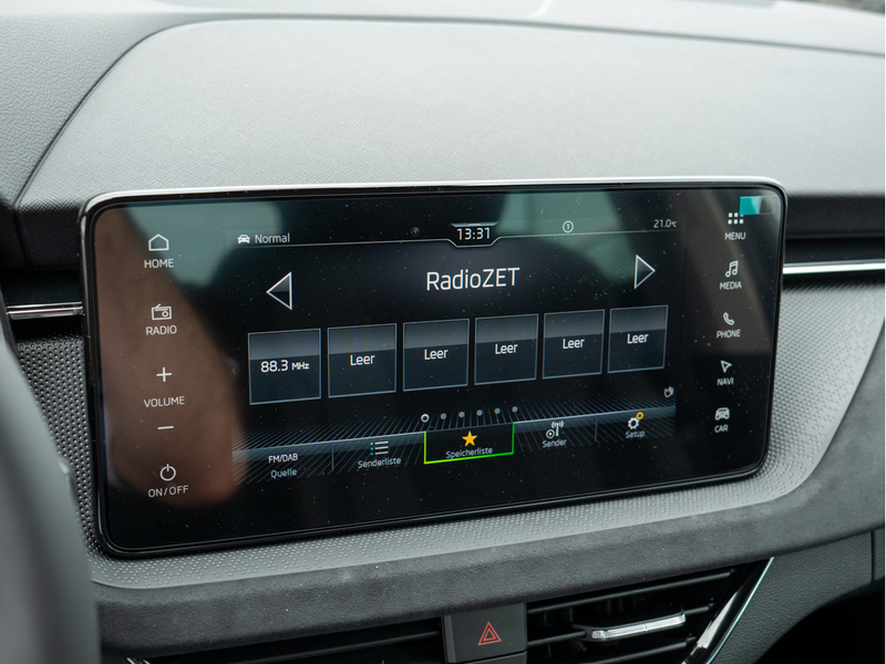 Skoda Scala 1.5 TSI Selection NAVI ACC FACEL. LED — photo 8