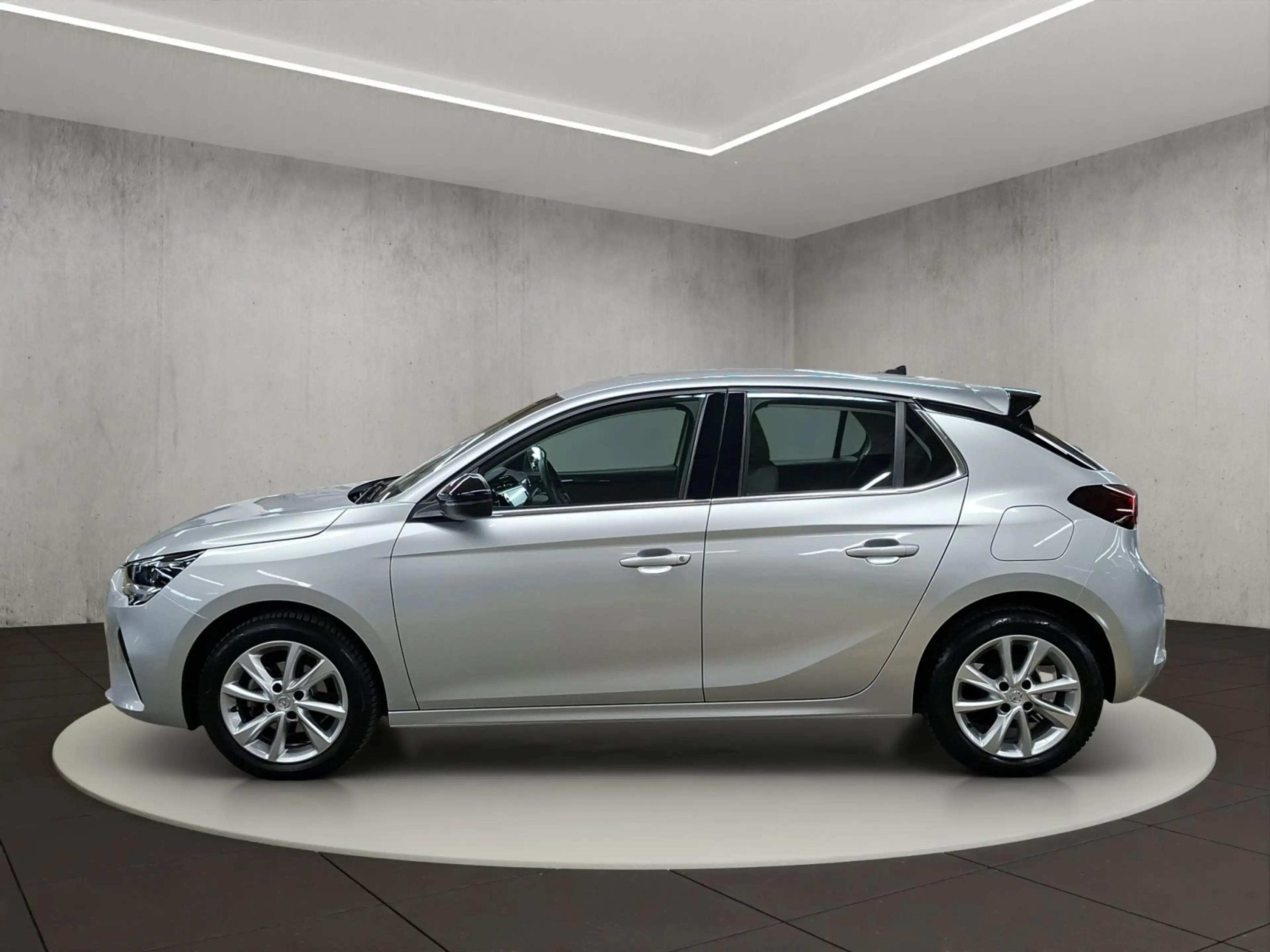 Opel Corsa 1.2 Elegance — photo 2
