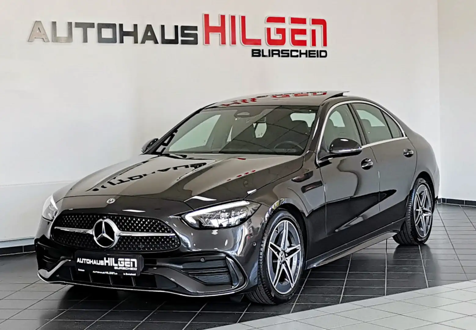 Mercedes-Benz C 300 AMG Lim.*Pano*R.Kamera*Ambiente-Be*LED*SHZ Grigio - 1