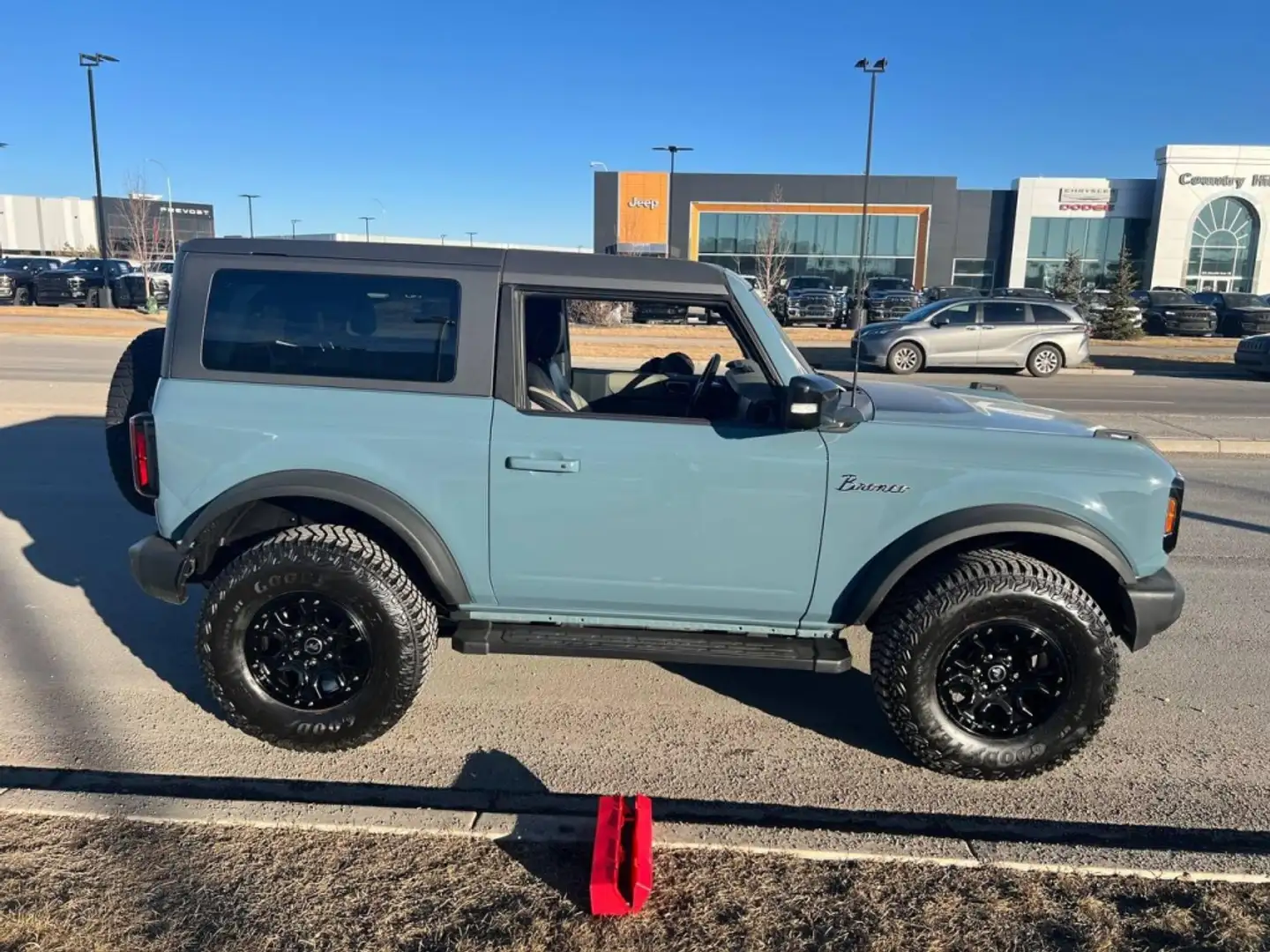 Ford Bronco First Edition 2.7L EcoBoost 4x4 2P Aut. Beige - 2